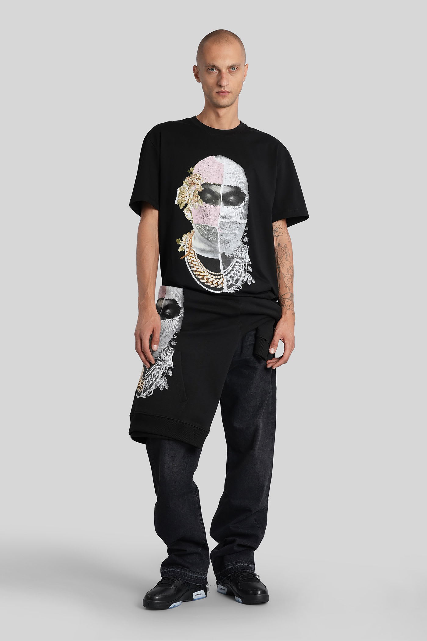 Ih Nom Uh Nit Graphic Printed Crewneck T-shirt In Black