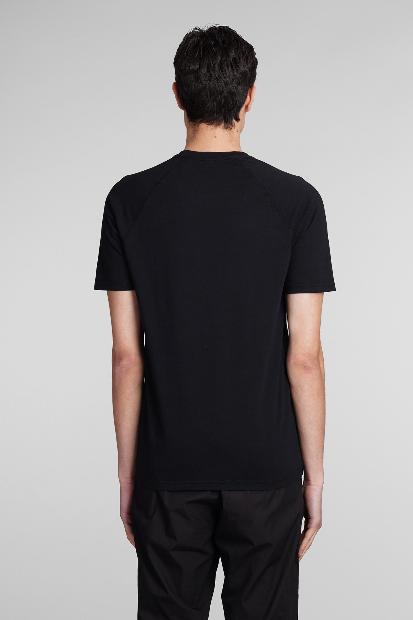 Shop Aspesi T-shirt Ay28 T-shirt In Black Cotton