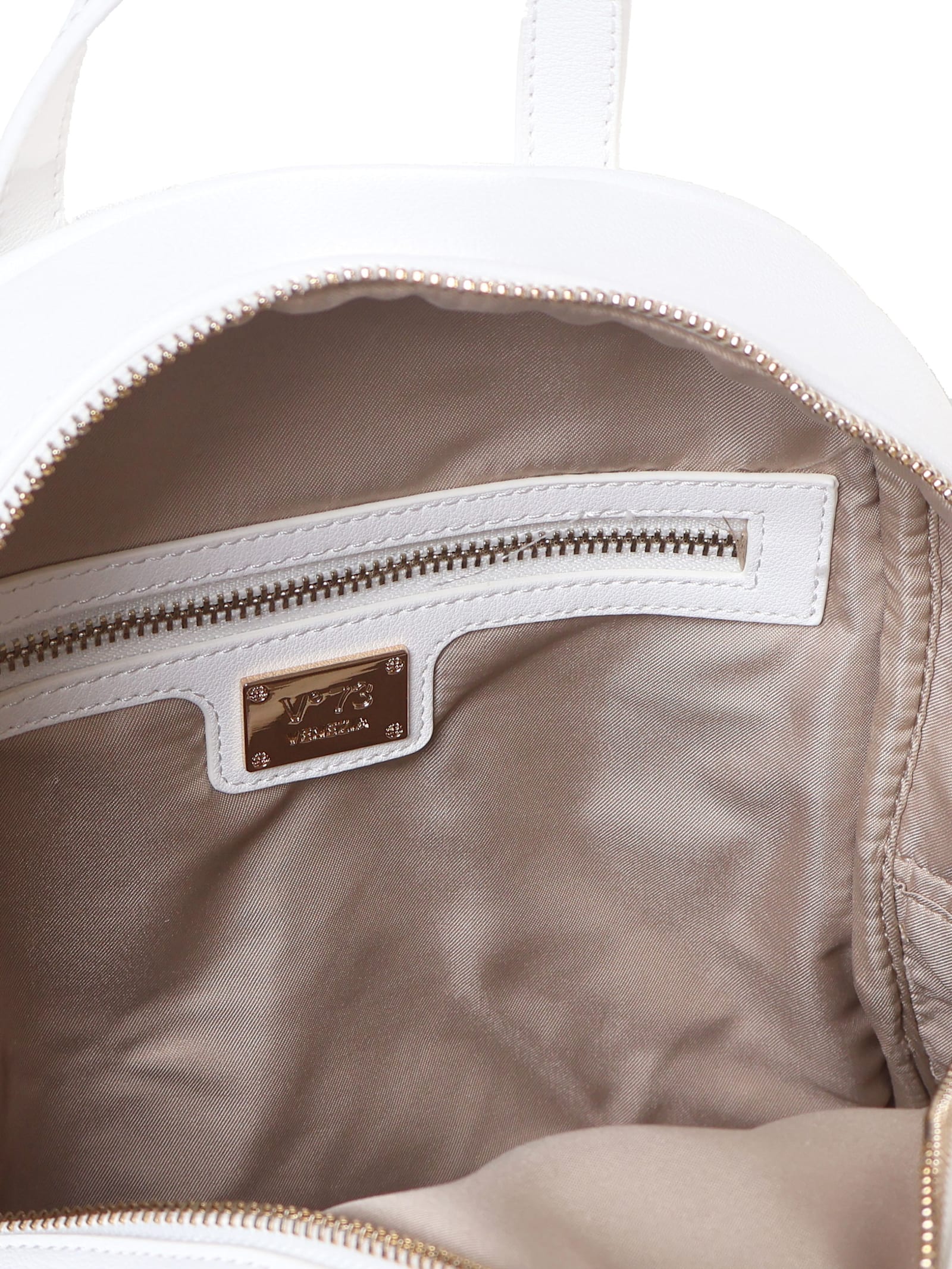 V73 ECHO BACKPACK WITH EMBROIDERED LOGO