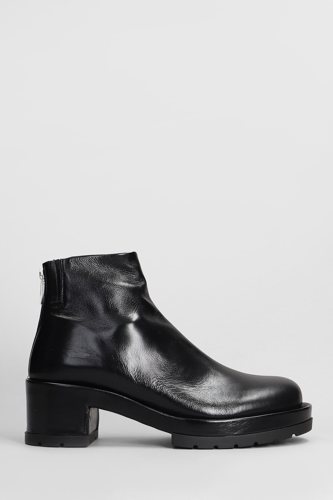 N171 Ankle Boots In Black Leather