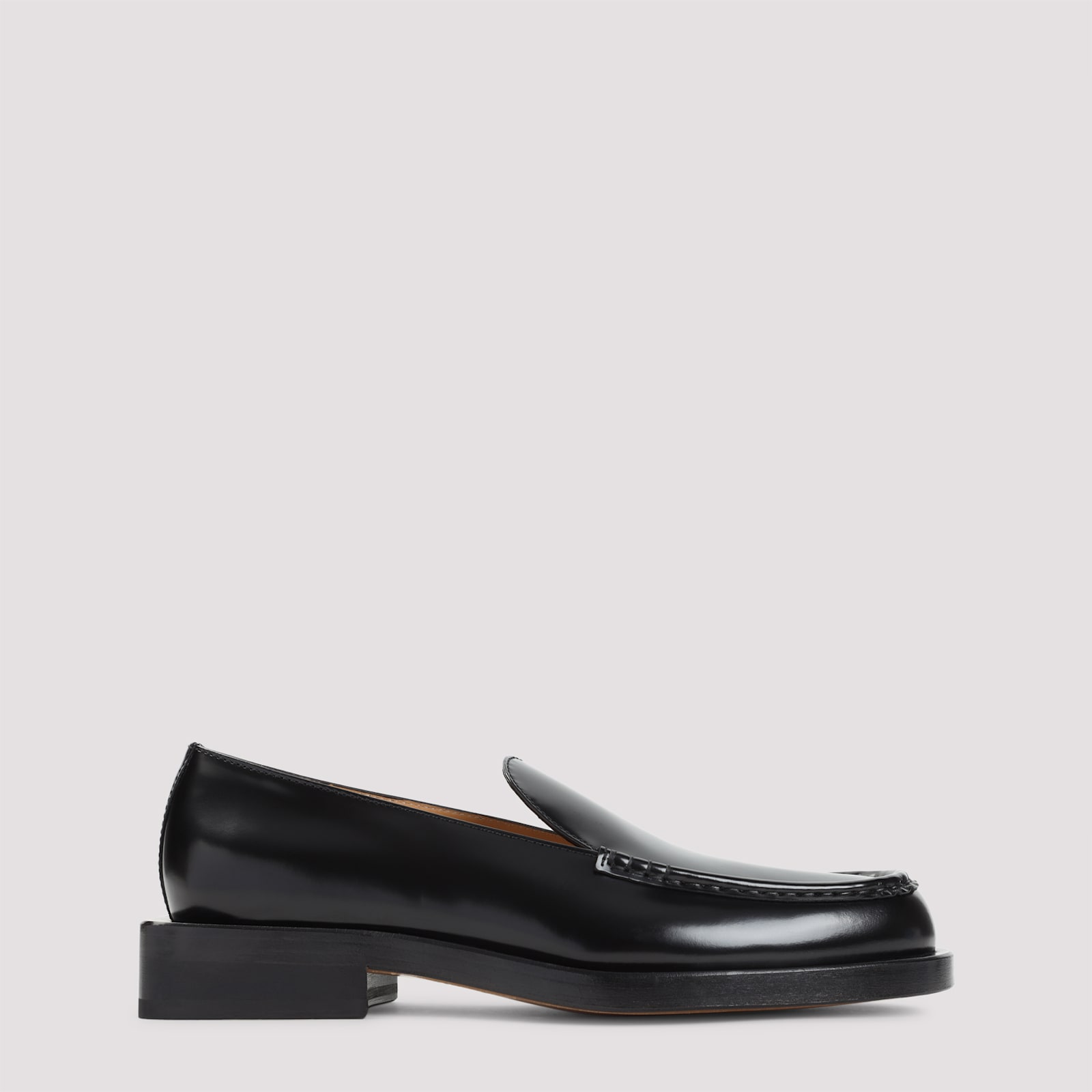 Jacquemus The Loafers Block Heal Shoes In Black