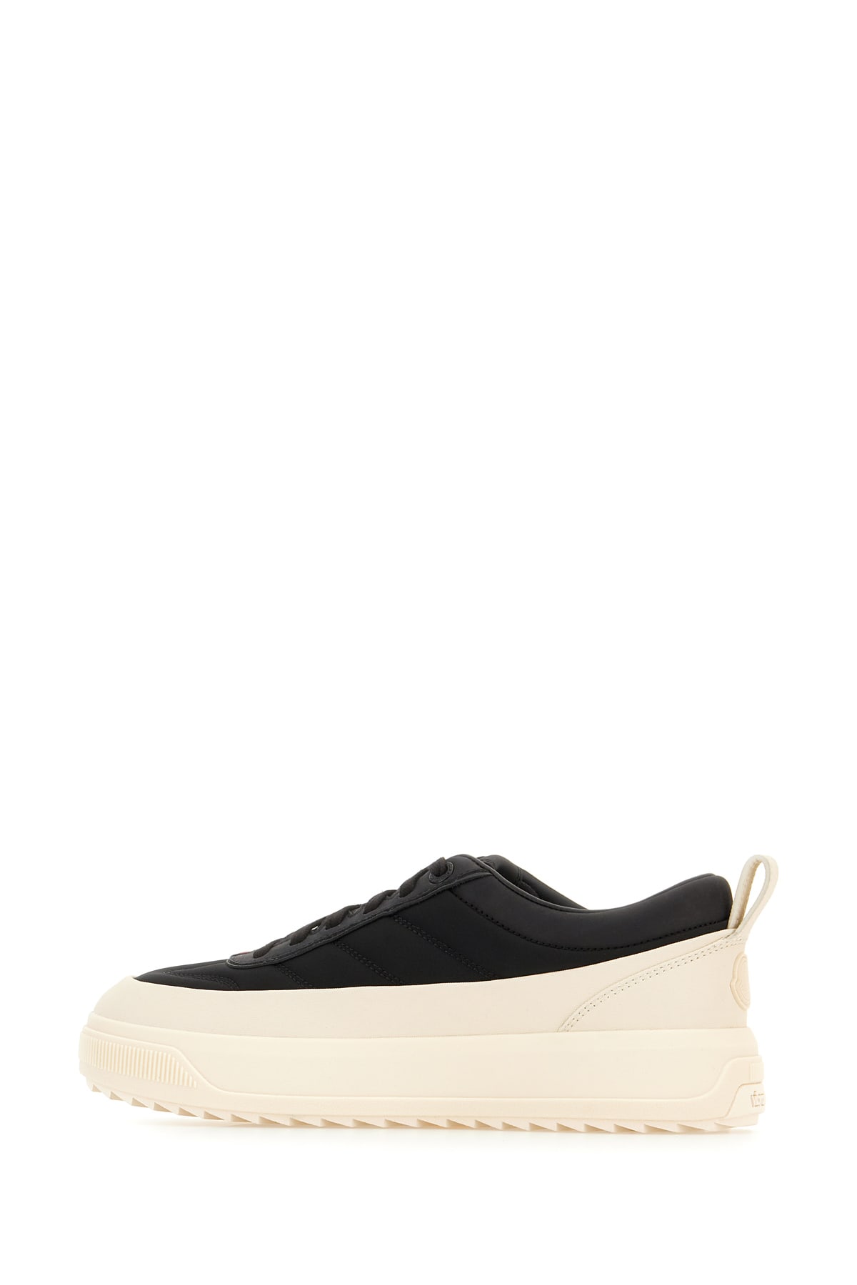 Moncler Monpulse Leather-trimmed Sneakers In Black