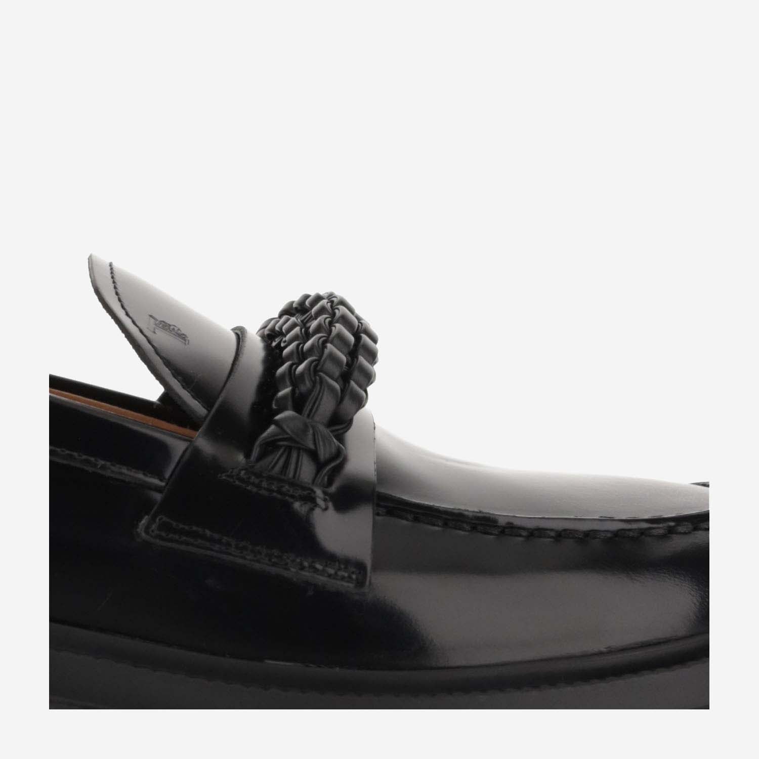 Tod's Leather Loafers With Weave In Black