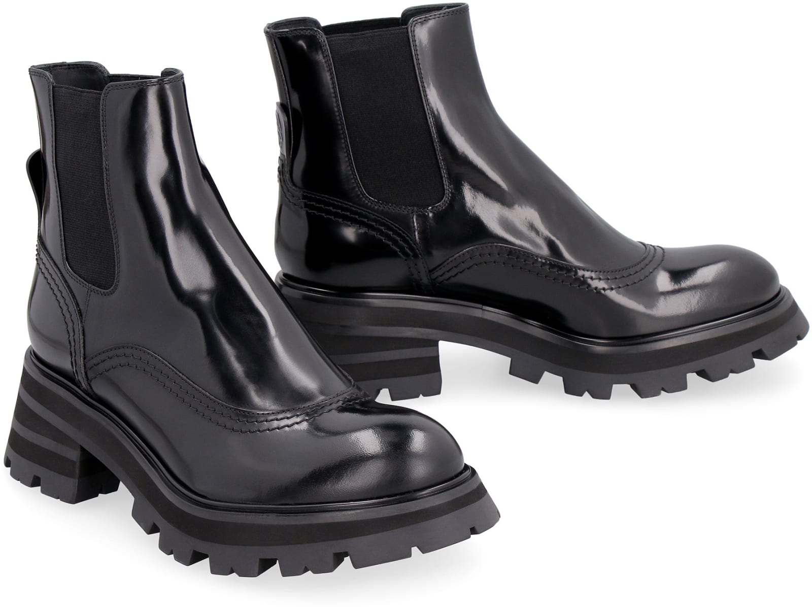 Shop Alexander Mcqueen Wander Leather Chelsea Boots In Black
