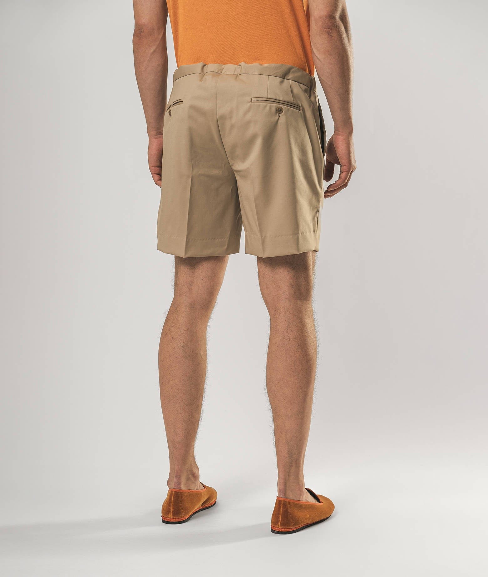 Larusmiani D20 Bermuda Pants In Beige