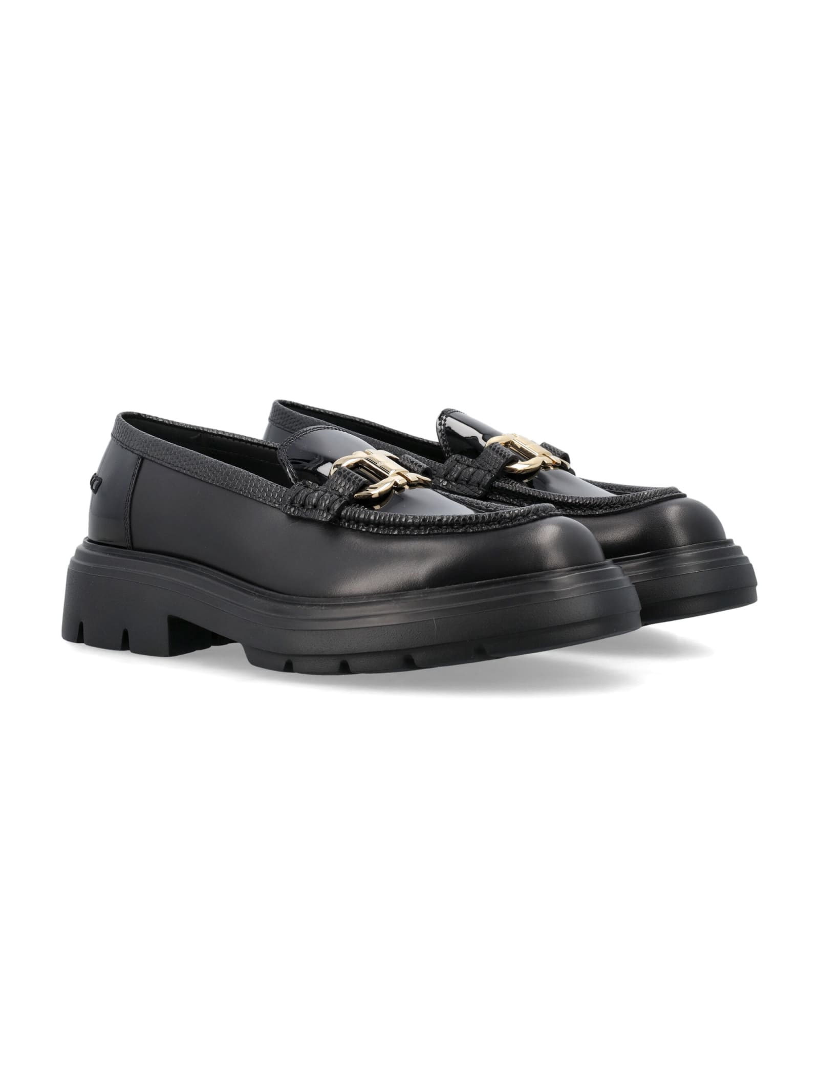 Shop Ferragamo Brooke Loafers In Nero