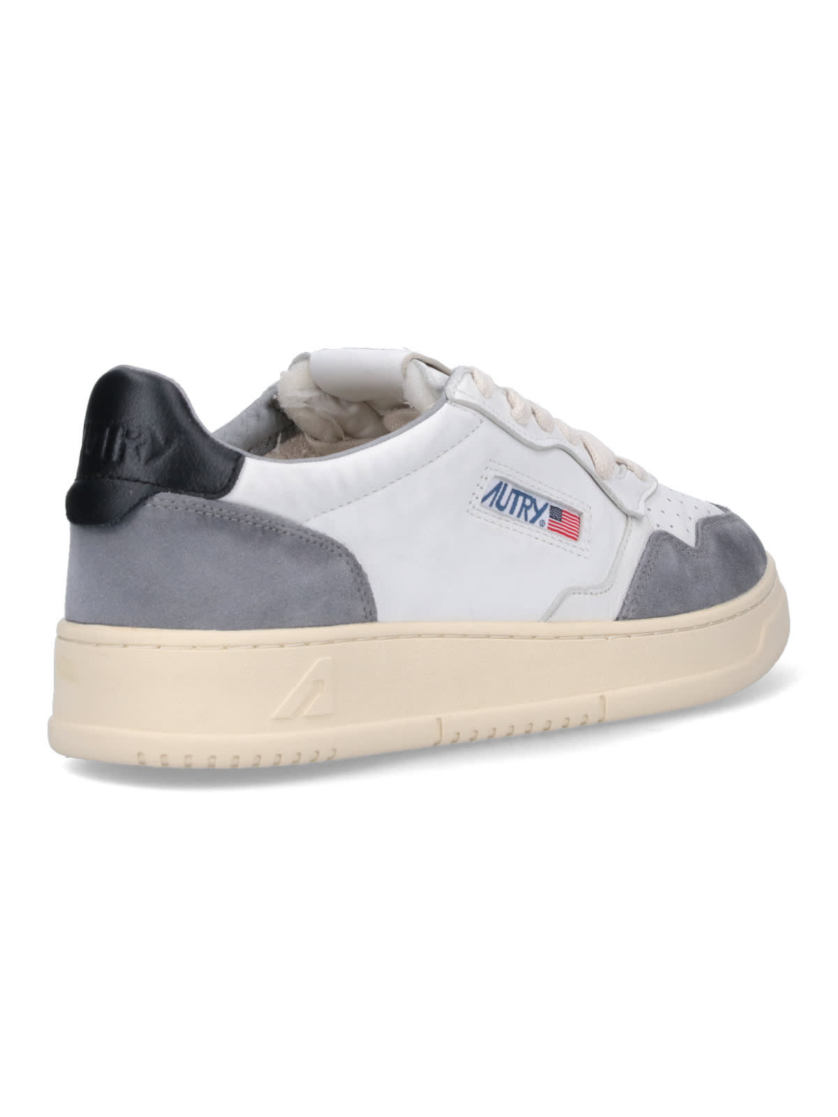 Shop Autry Low Sneakers Medalist In Bianco Grigio