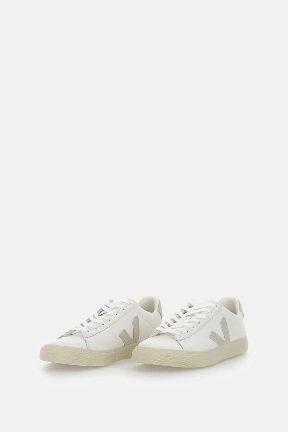 Veja White Low-top Sneakers With Logo Patch In Leather Man  In White