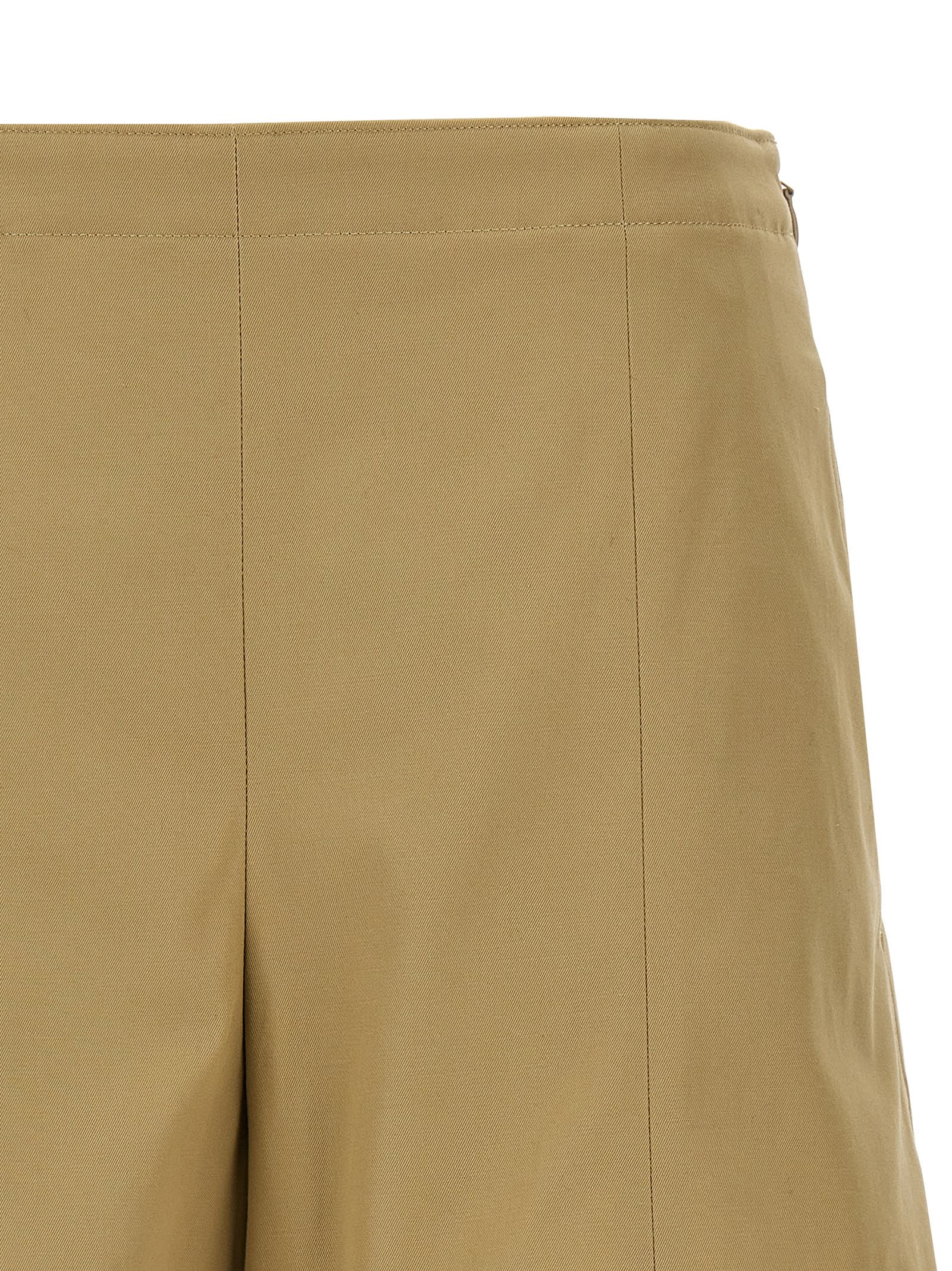 Theory Cotton Shorts With Back And Side Pockets In Beige