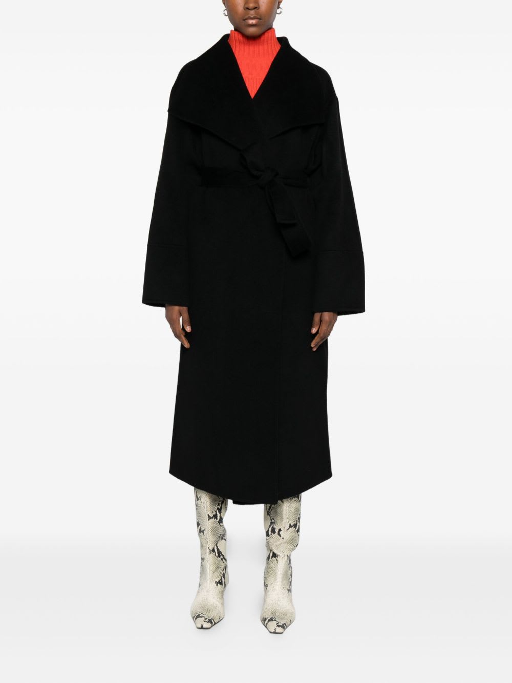 Goat Wool And Cashmere Coat In Black