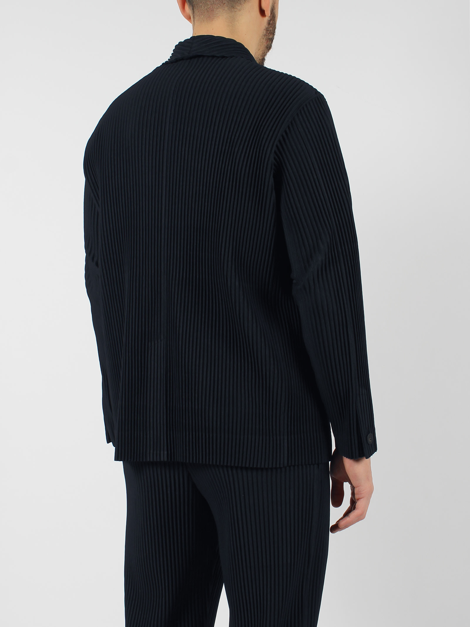 Shop Issey Miyake Single-breasted Pleated Blazer In Blue