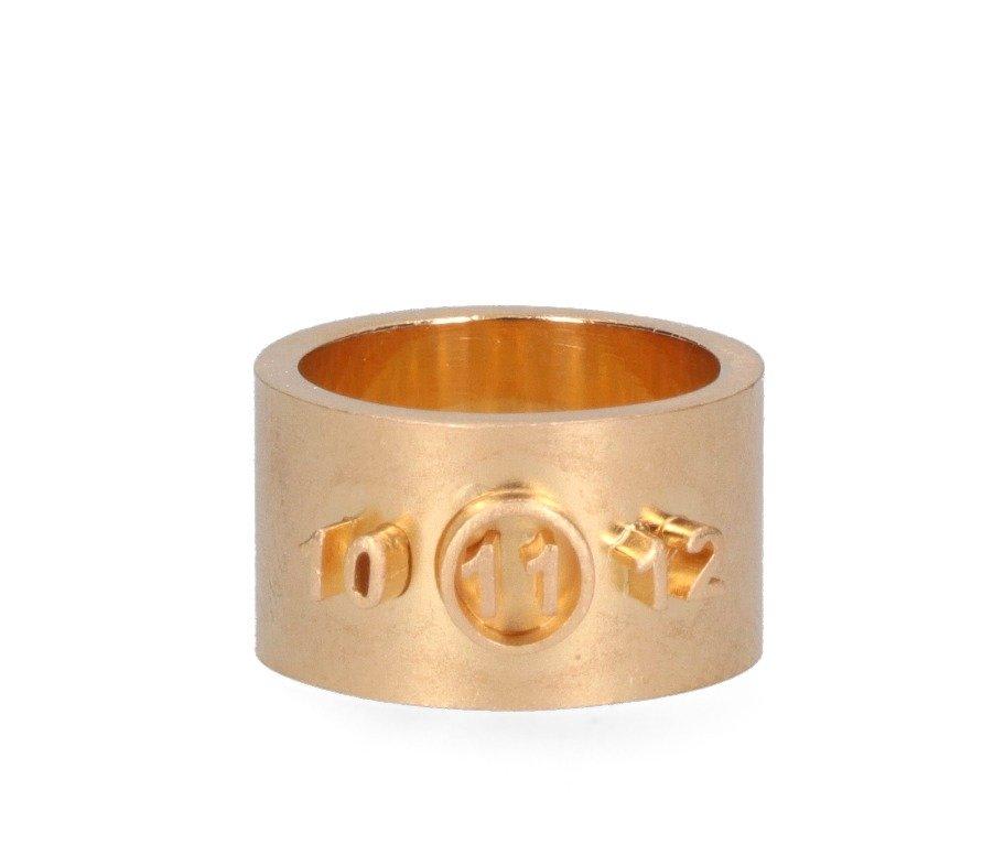 Signature Number Chunky Ring